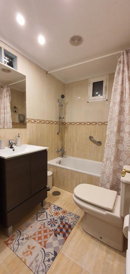 Acuarium 1 Apartment Gijon Bagian luar foto